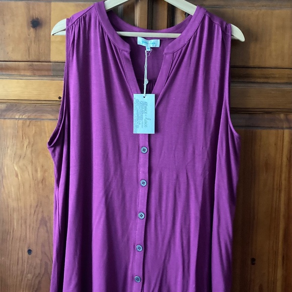 Grace & Lace fushia button down sleeveless blouse. Size XL - Picture 1 of 3
